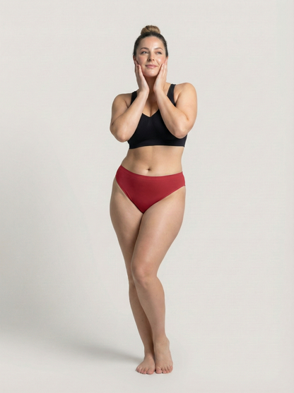 Leak-Proof Seamless Brief